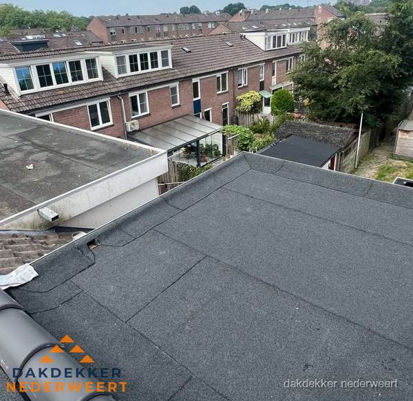 Dakinspectie plat dak aanbouw in Nederweert